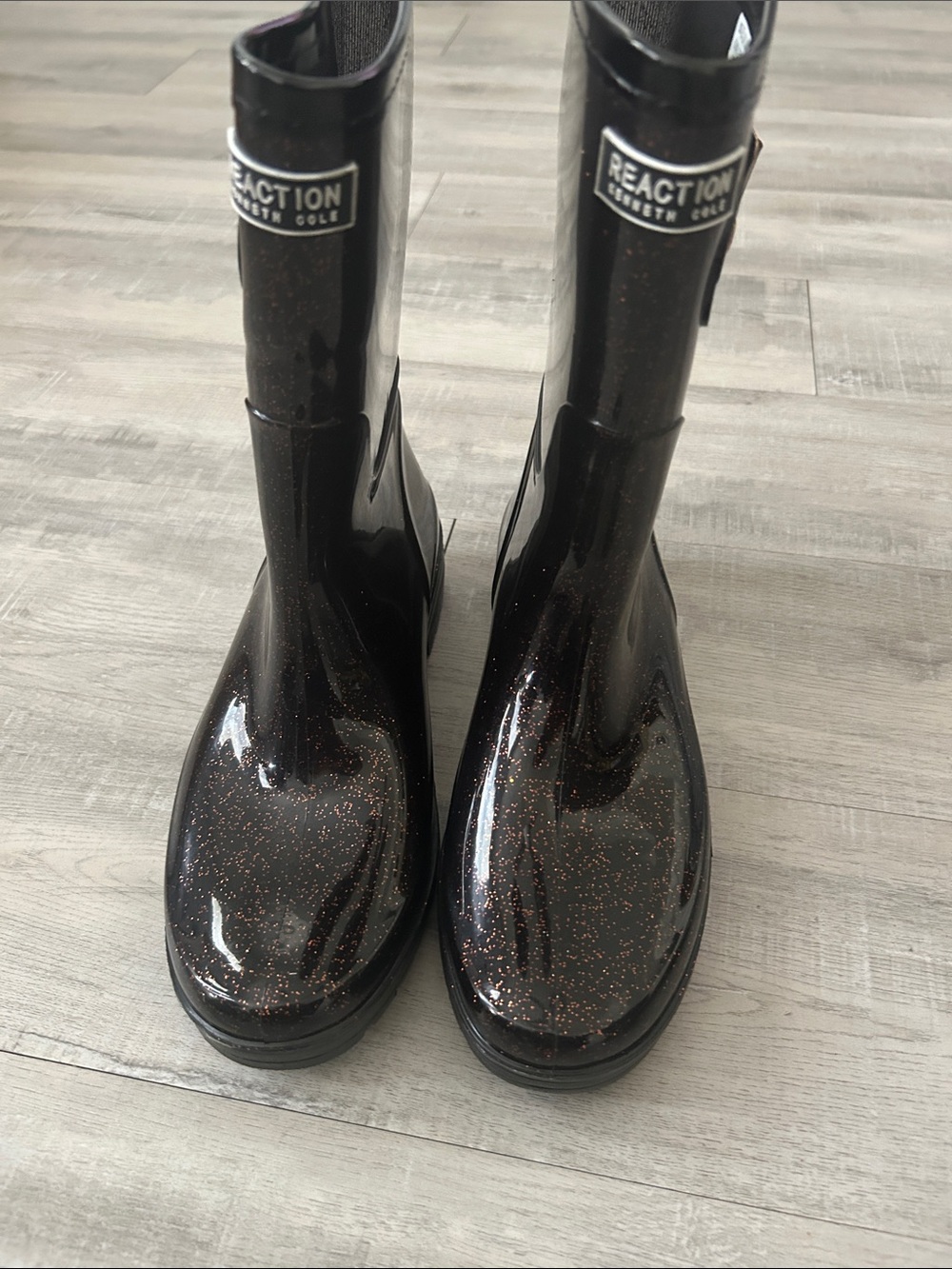 Kenneth Cole Reaction Women's Rain Buckle Tall Lug Sole Rain Boots